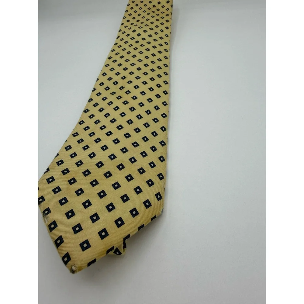 Terry & Juden Co Ltd New‎ Orleans Mens Silk Tie Yellow Geometric Diamond Pattern